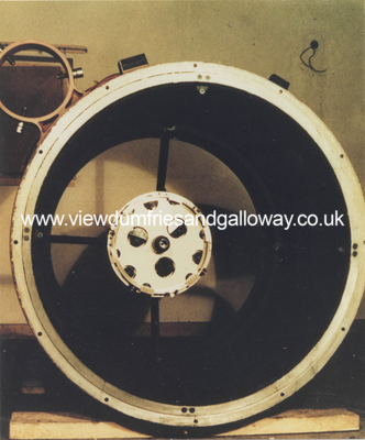 View down tube showing secondary mirror mounting 