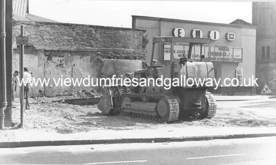 Bulldozer near cinema on English Street