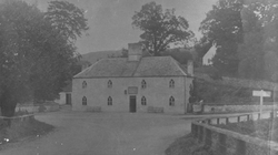 Auldgirth Inn 