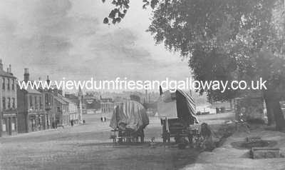 Tinkers' caravans on the Whitesands 